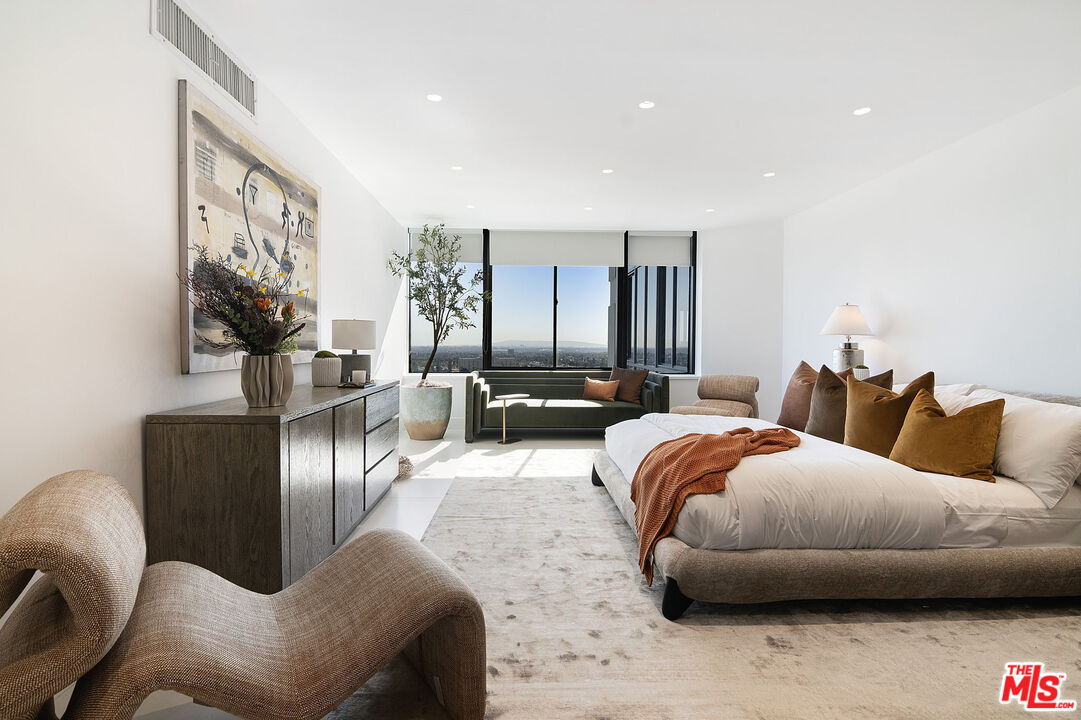 10724 Wilshire Blvd Unit: 1210