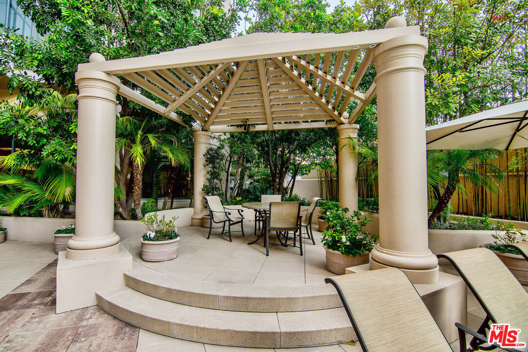 10724 Wilshire Blvd Unit: 1210