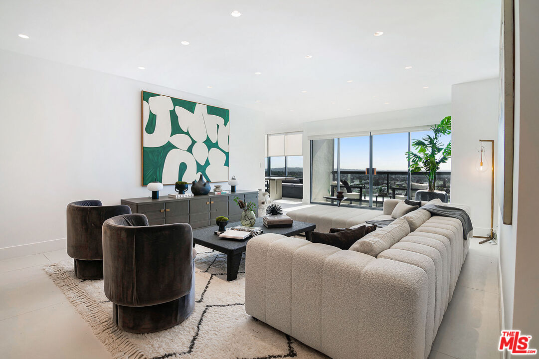 10724 Wilshire Blvd Unit: 1210