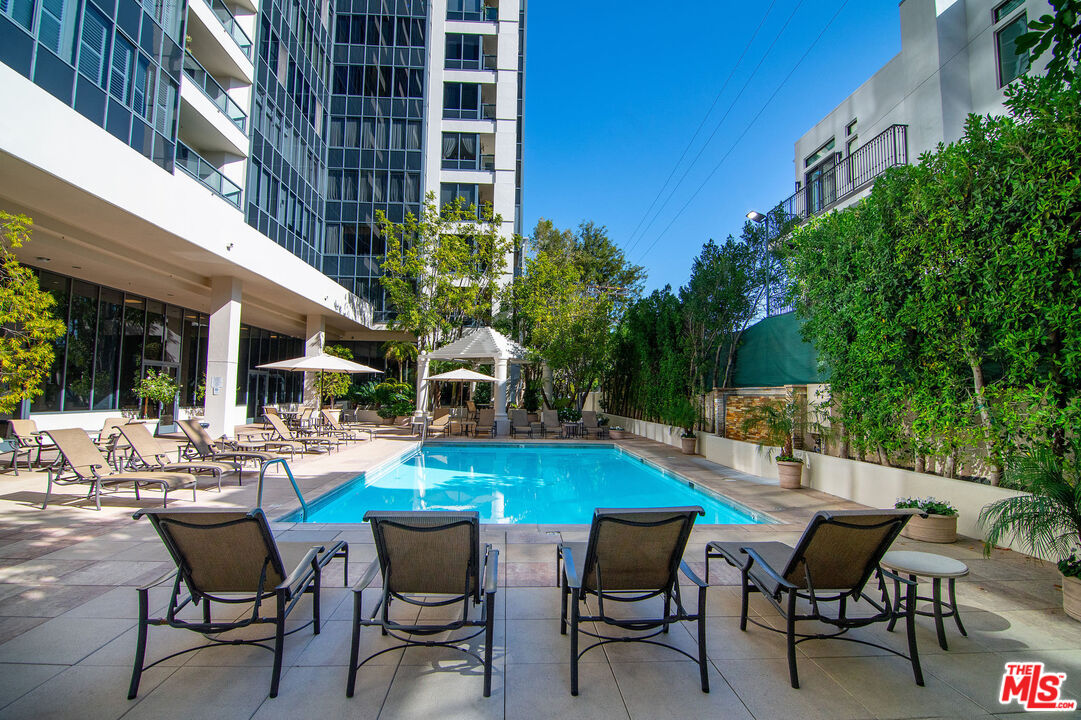 10724 Wilshire Blvd Unit: 1210