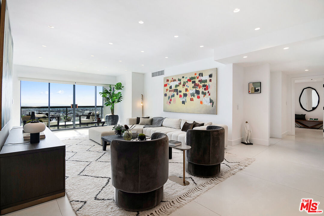 10724 Wilshire Blvd Unit: 1210