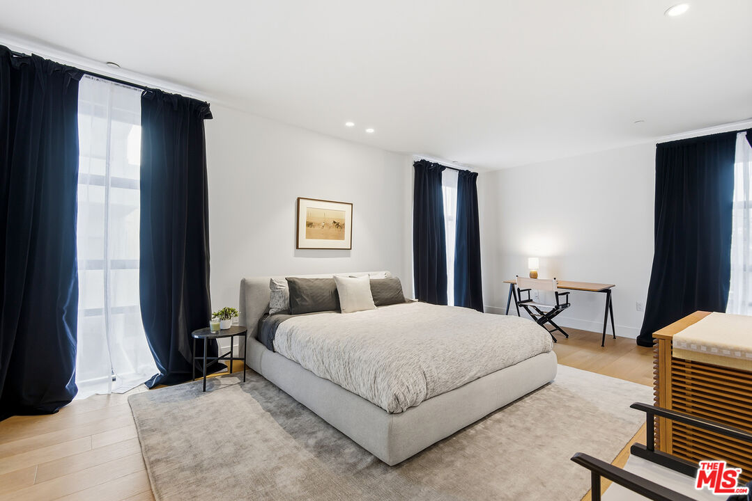 10777 Wilshire Blvd Unit: 401