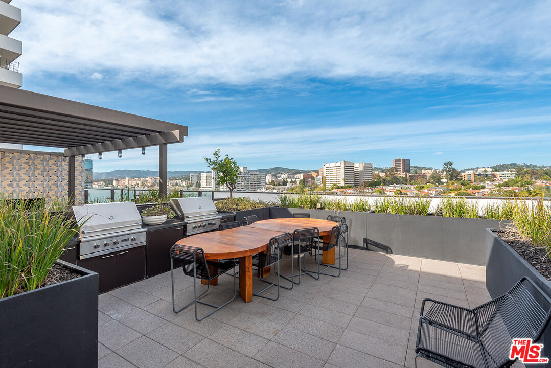 10777 Wilshire Blvd Unit: 401