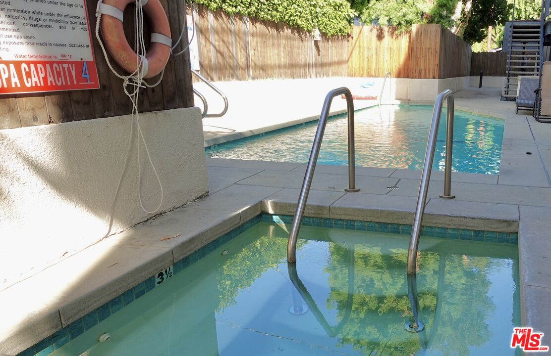 723 Westmount Dr Unit: 206