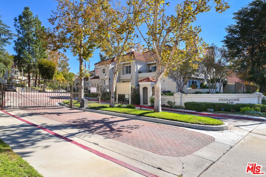 4240 Lost Hills Rd Unit: 2403