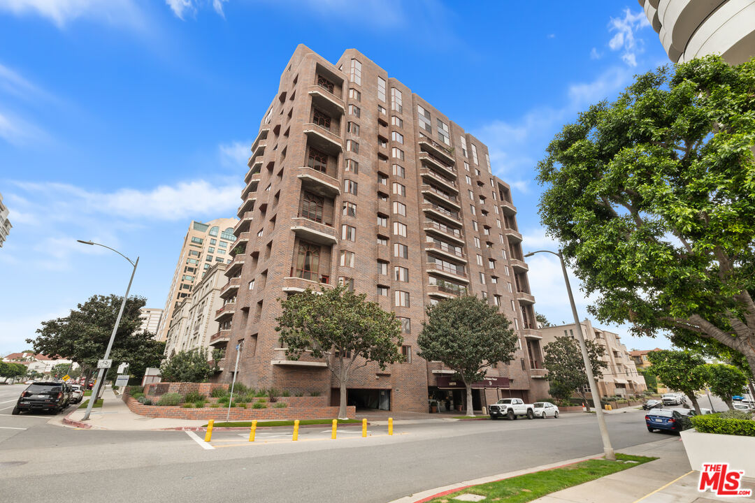 10550 Wilshire Blvd Unit: 1001