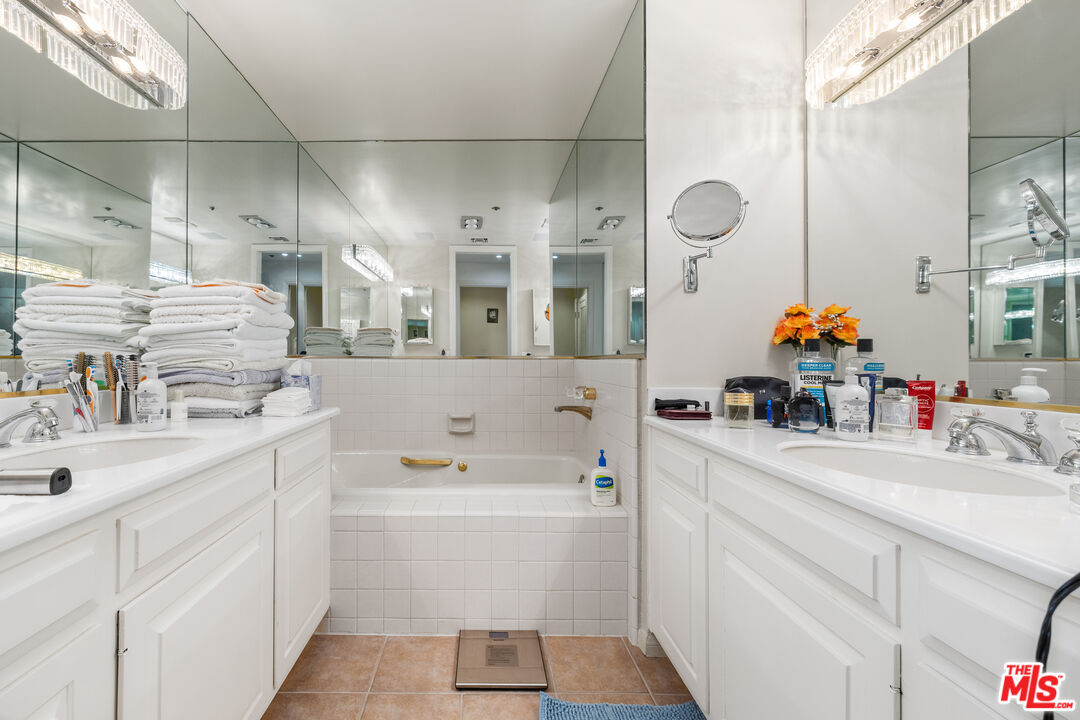 10550 Wilshire Blvd Unit: 1001