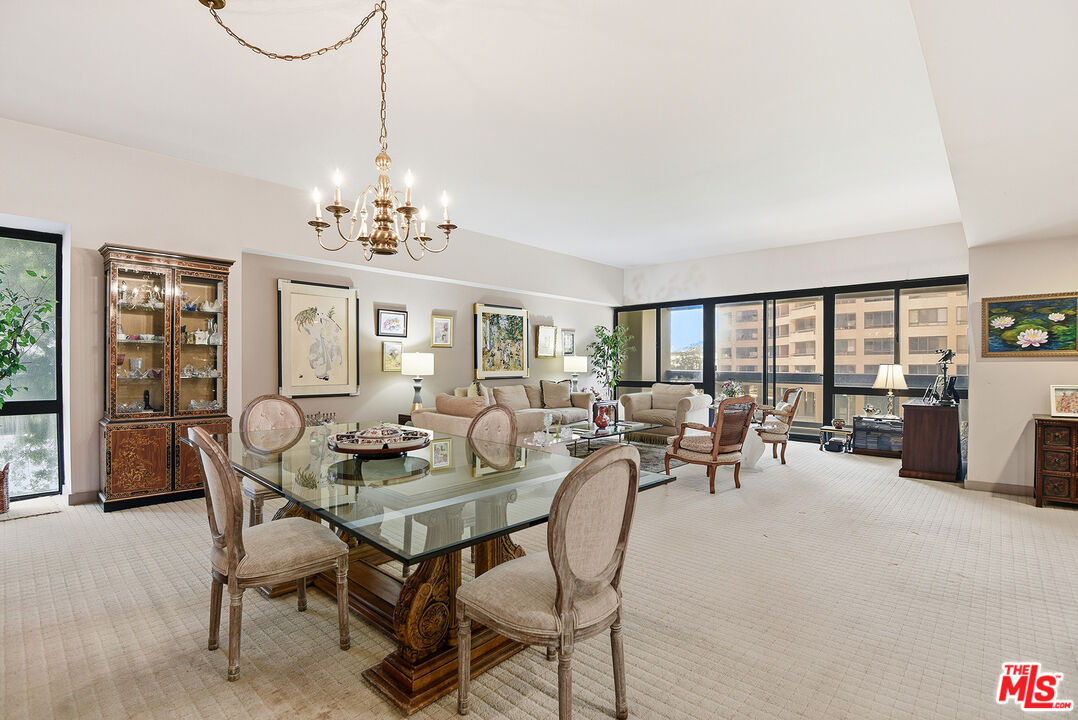 10445 Wilshire Blvd Unit: 402