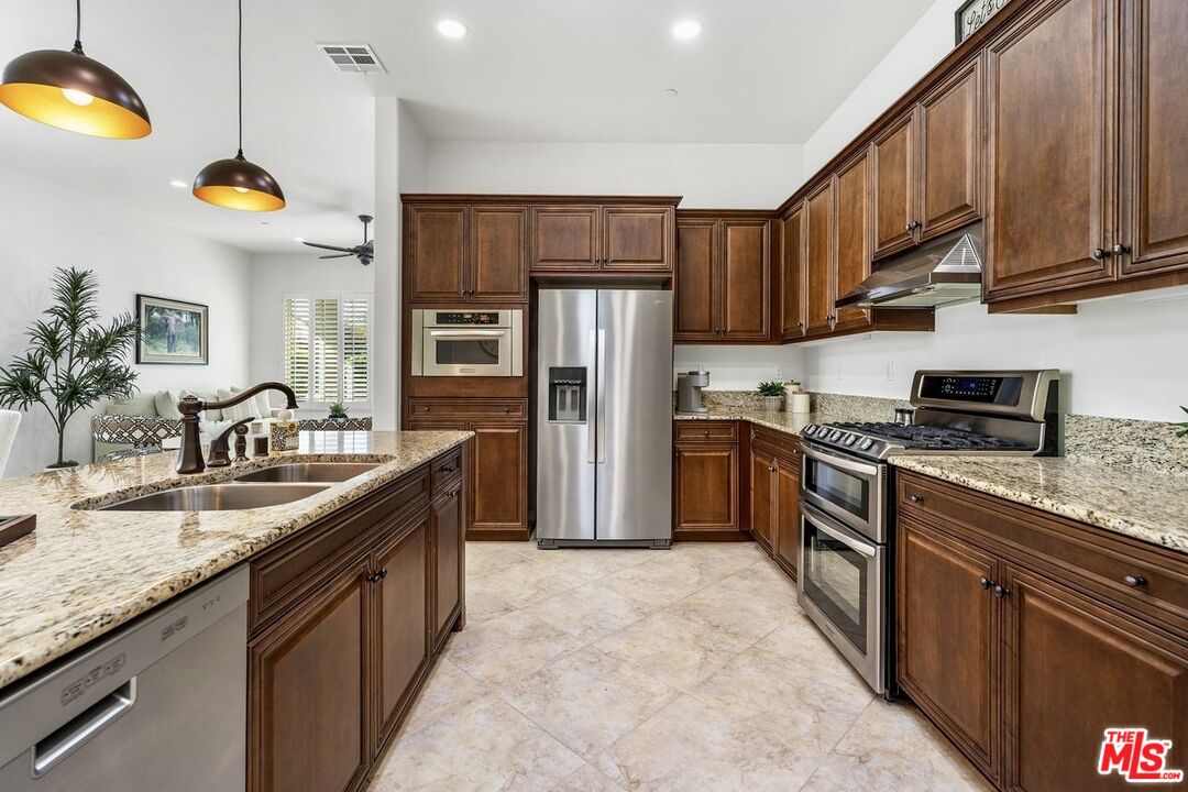 39779 Camino Michanito