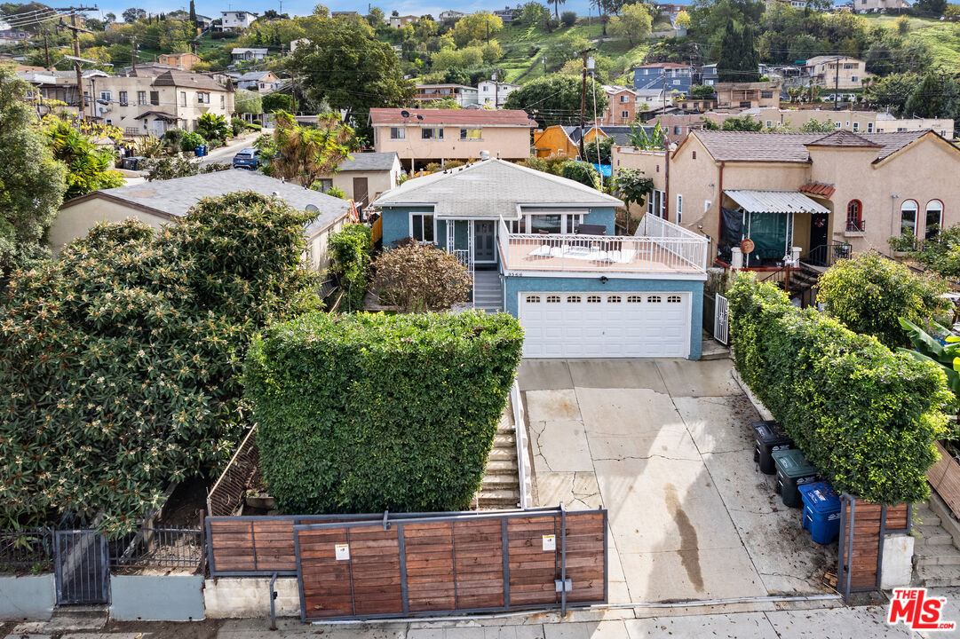 3566 City Terrace Dr