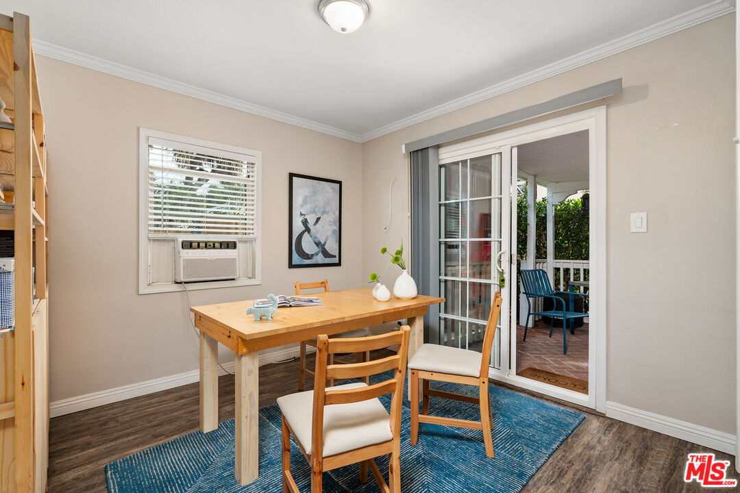 3566 City Terrace Dr