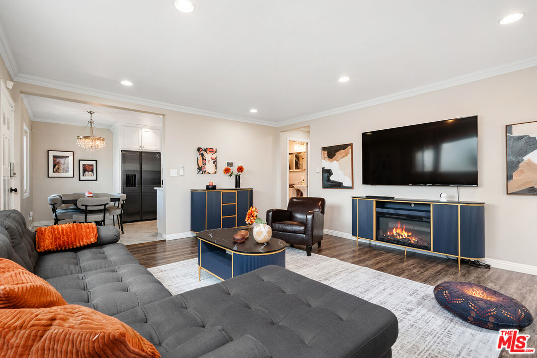 3566 City Terrace Dr