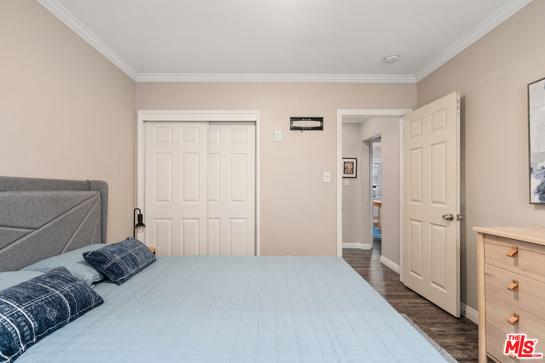 3566 City Terrace Dr