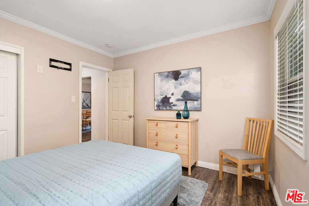 3566 City Terrace Dr