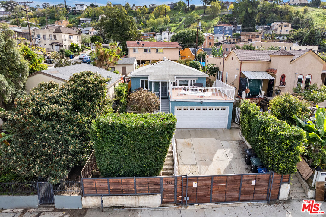 3566 City Terrace Dr