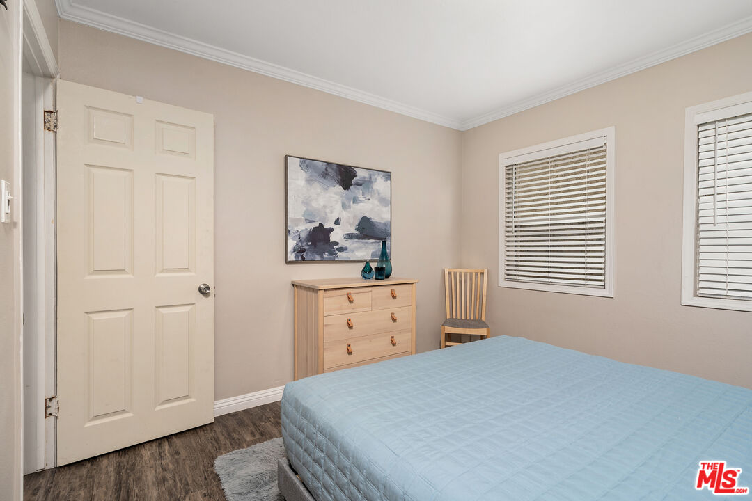 3566 City Terrace Dr