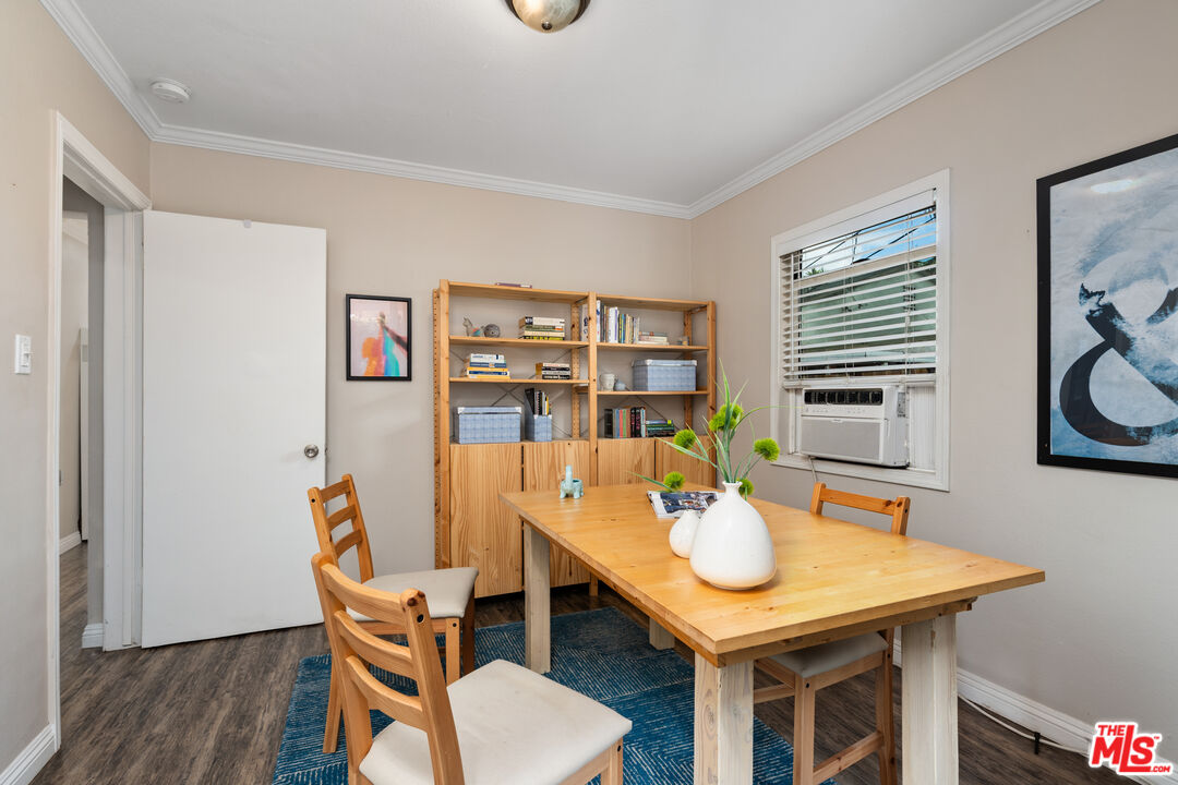 3566 City Terrace Dr