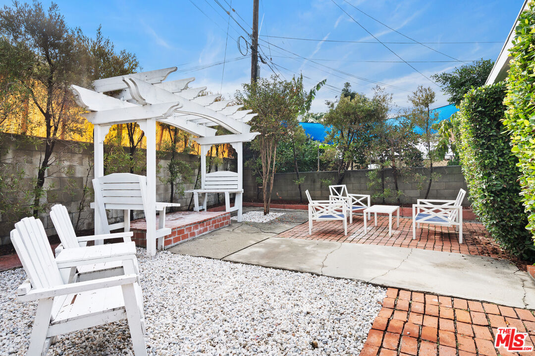 3566 City Terrace Dr