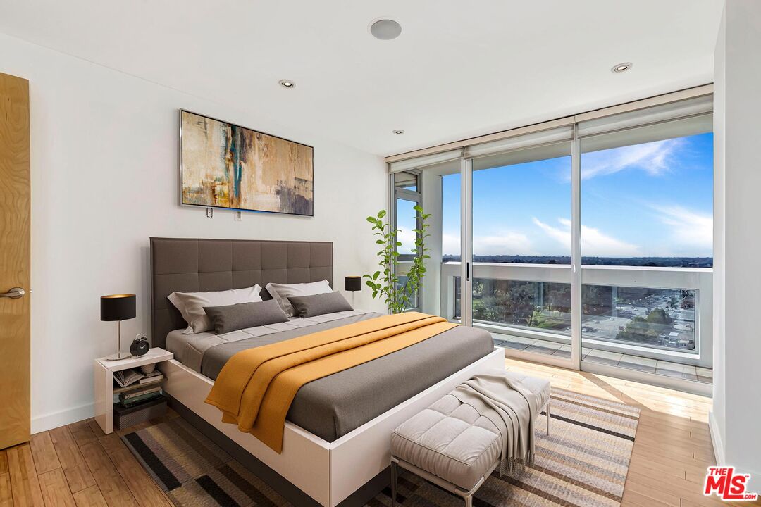 2222 Avenue Of The Stars Unit: 1102