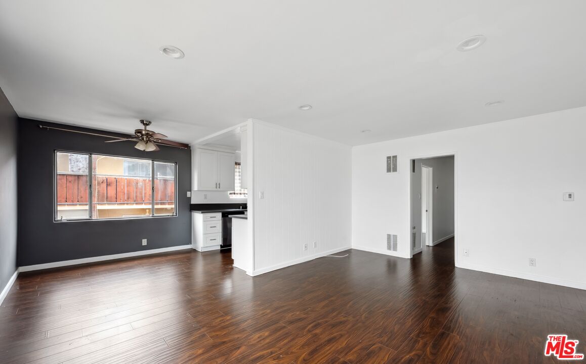 7550 Fountain Unit: 10