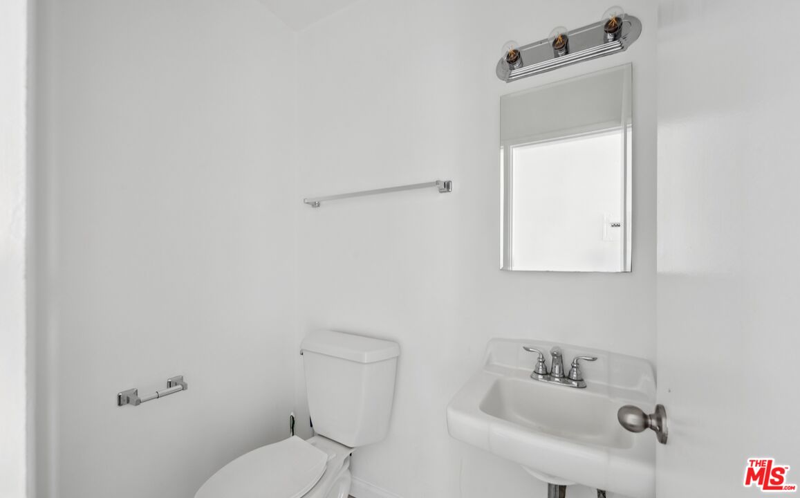 7550 Fountain Unit: 10