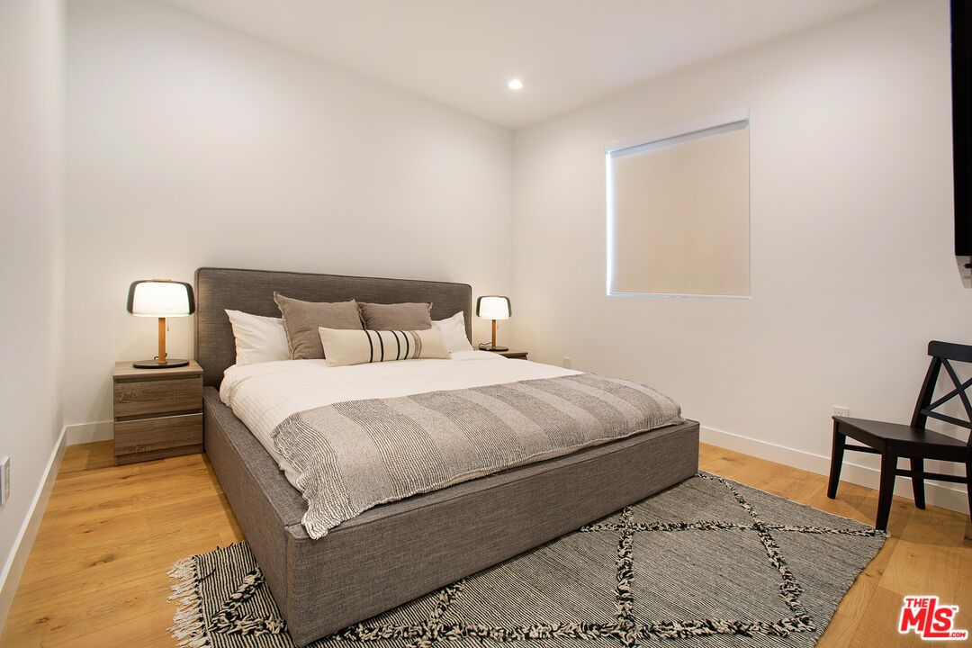 418 N Stanley Ave Unit: 420