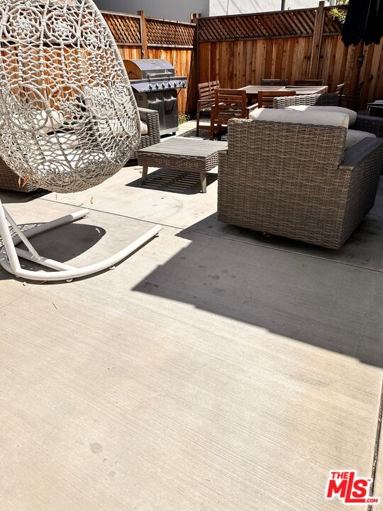 418 N Stanley Ave Unit: 420