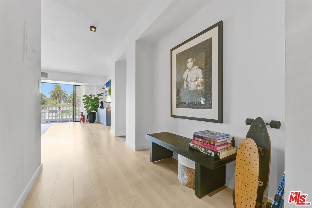 999 N Doheny Dr Unit: 312