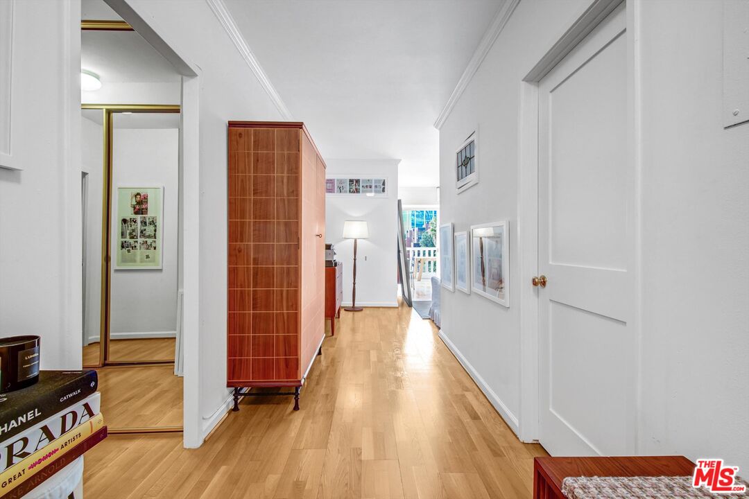 999 N Doheny Dr Unit: 602