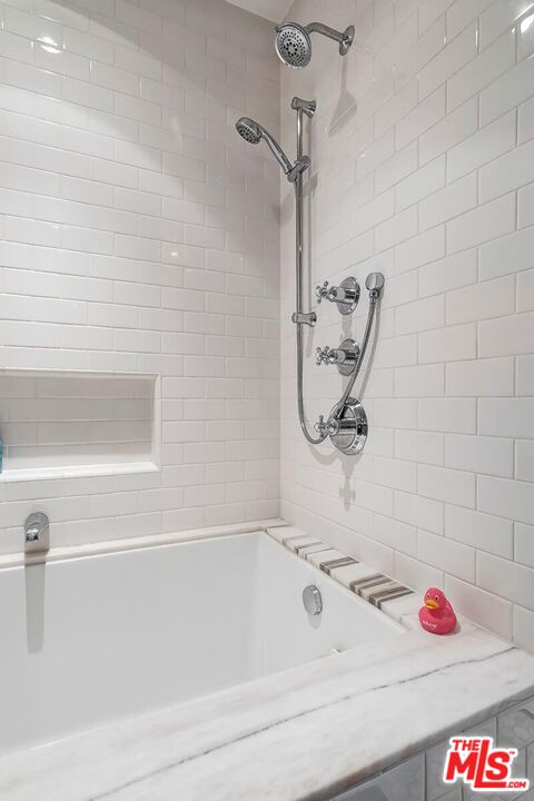 1923 S Crescent Heights Blvd