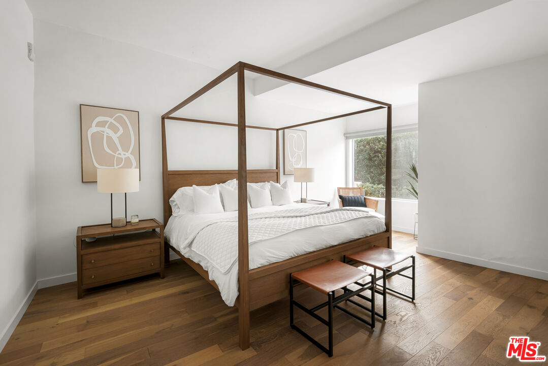 7250 Franklin Ave Unit: 101