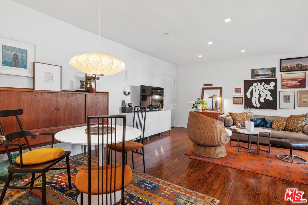 1328 Havenhurst Dr Unit: 207