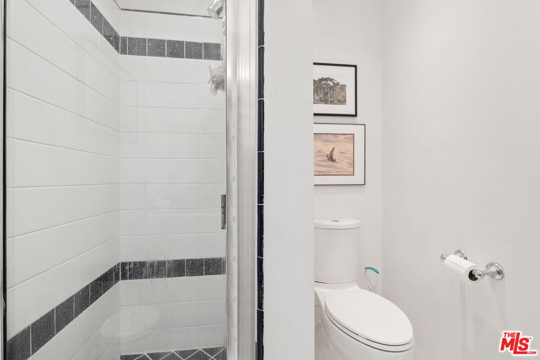 1328 Havenhurst Dr Unit: 207