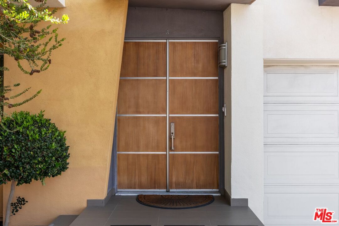 1936 S Shenandoah St Unit: A