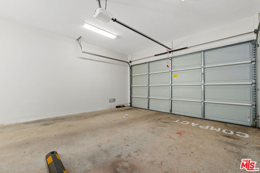 1936 S Shenandoah St Unit: A