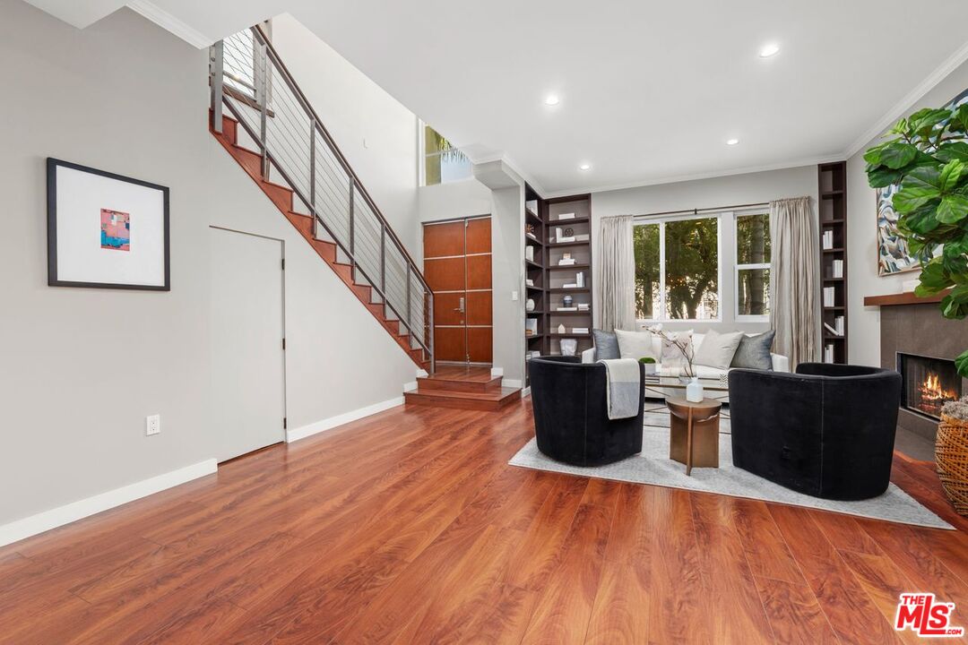 1936 S Shenandoah St Unit: A