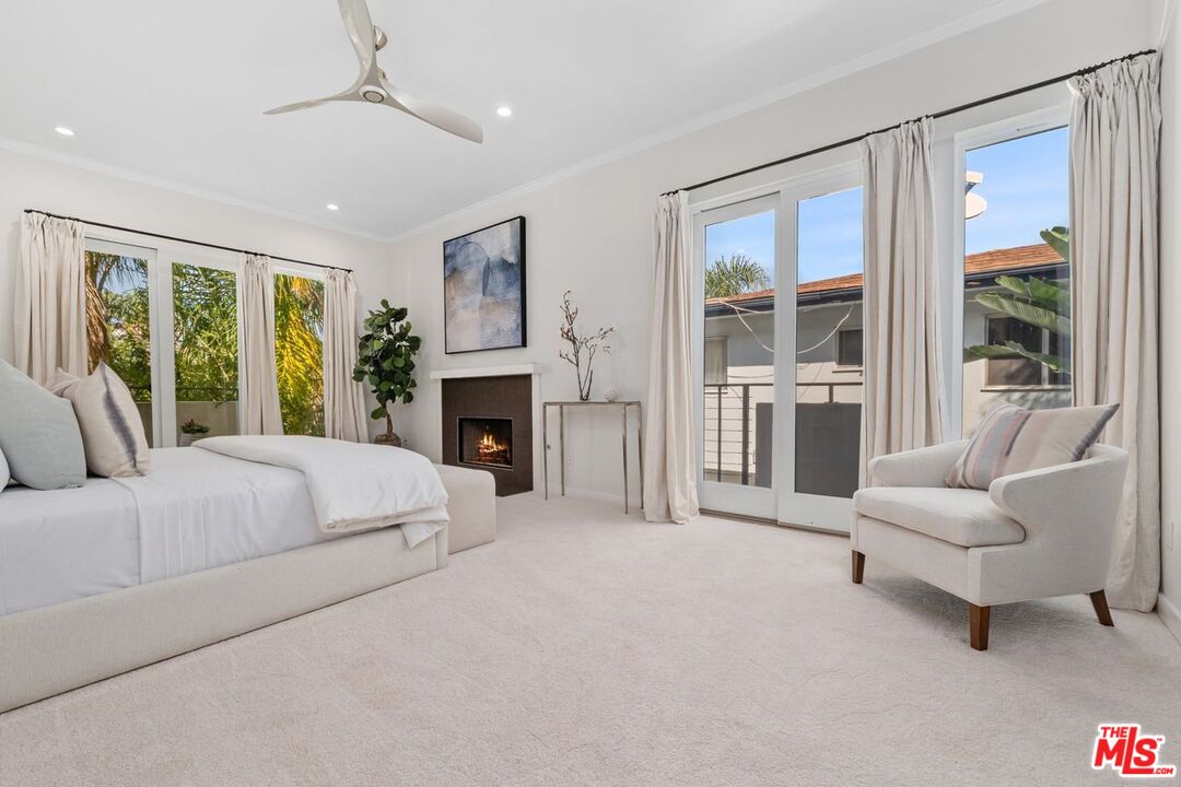 1936 S Shenandoah St Unit: A