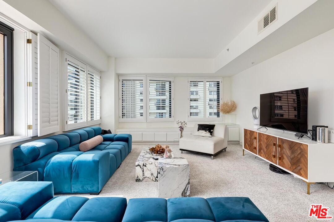 10520 Wilshire Blvd Unit: 1207