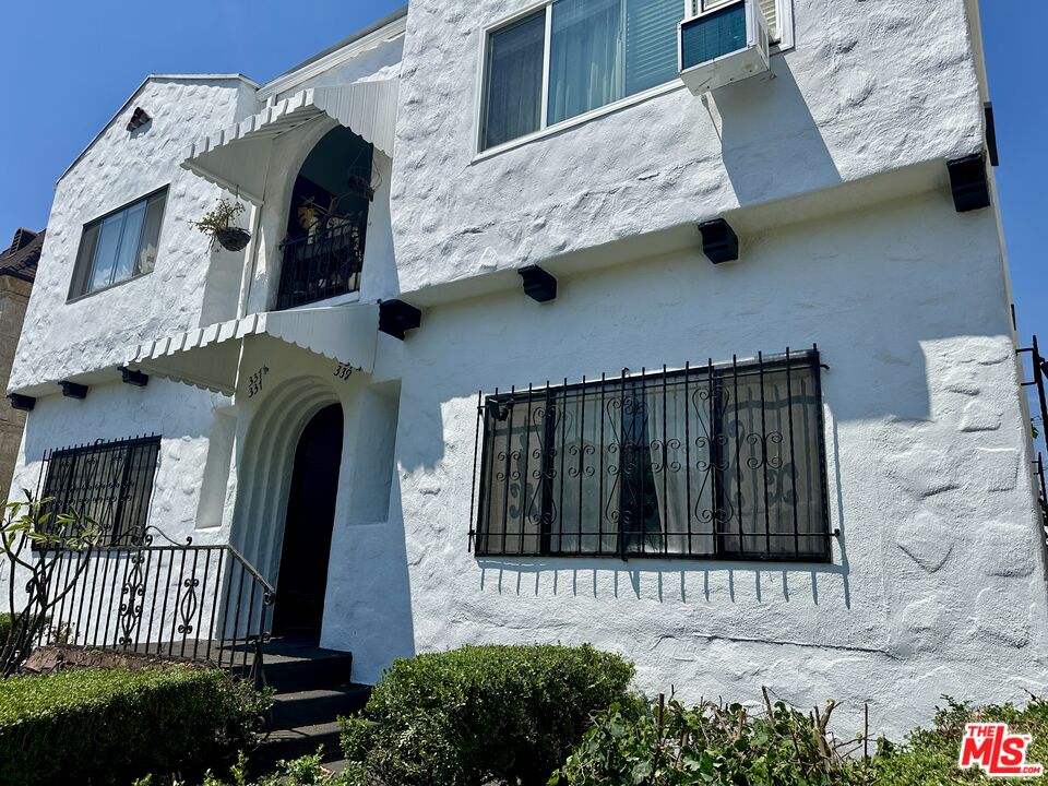 337 N Spaulding Ave