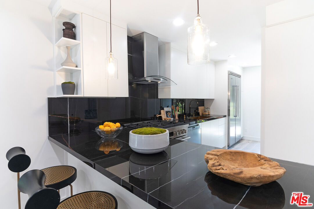 1033 Carol Dr Unit: T13