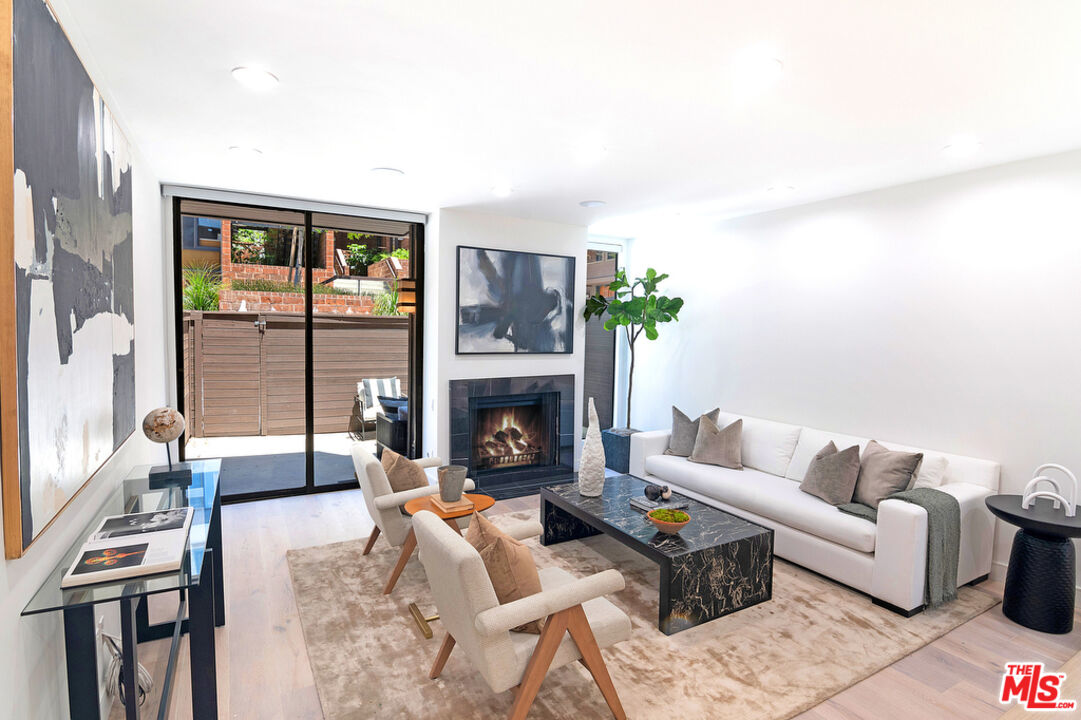 1033 Carol Dr Unit: T13