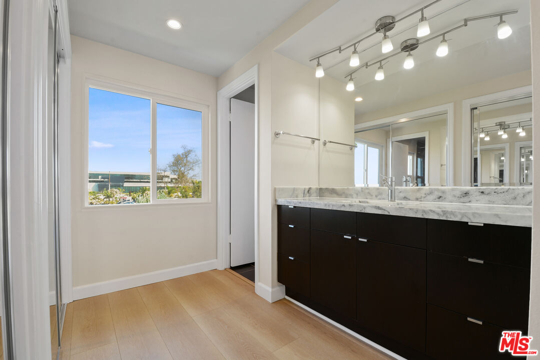 4710 La Villa Marina Unit: 18