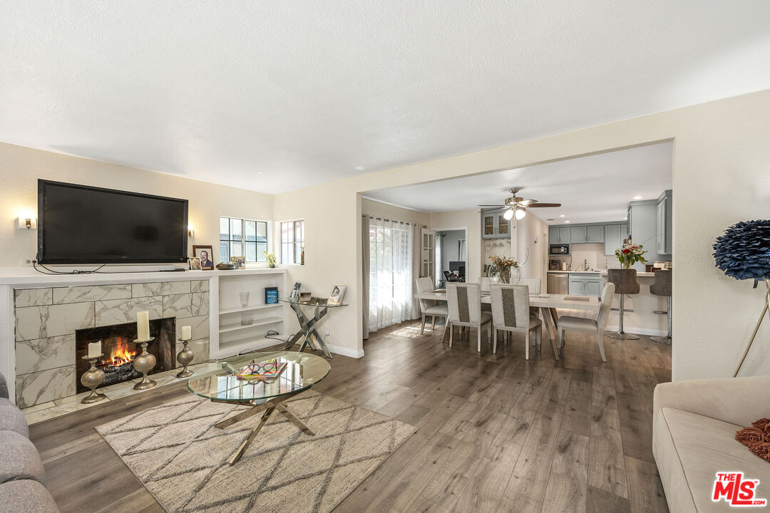 3011 Van Buren Pl