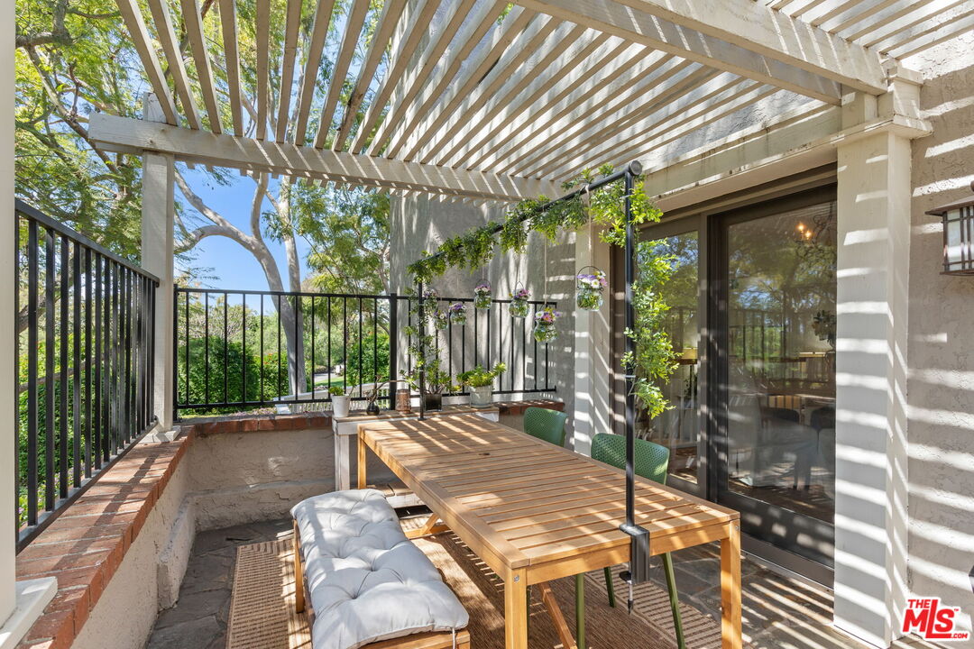 11 Rocky Knl Unit: 12