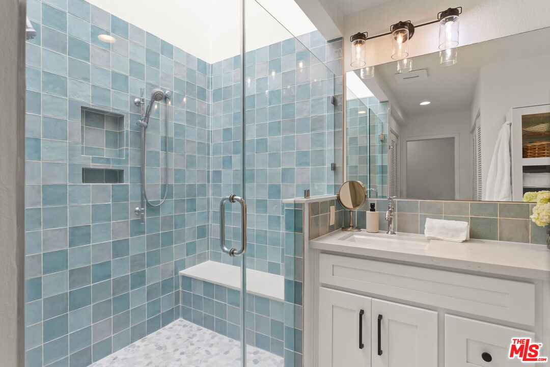 11 Rocky Knl Unit: 12