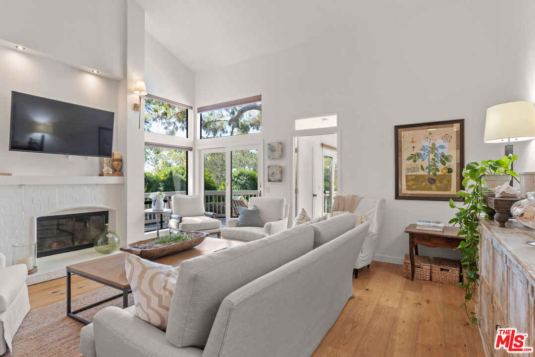 11 Rocky Knl Unit: 12