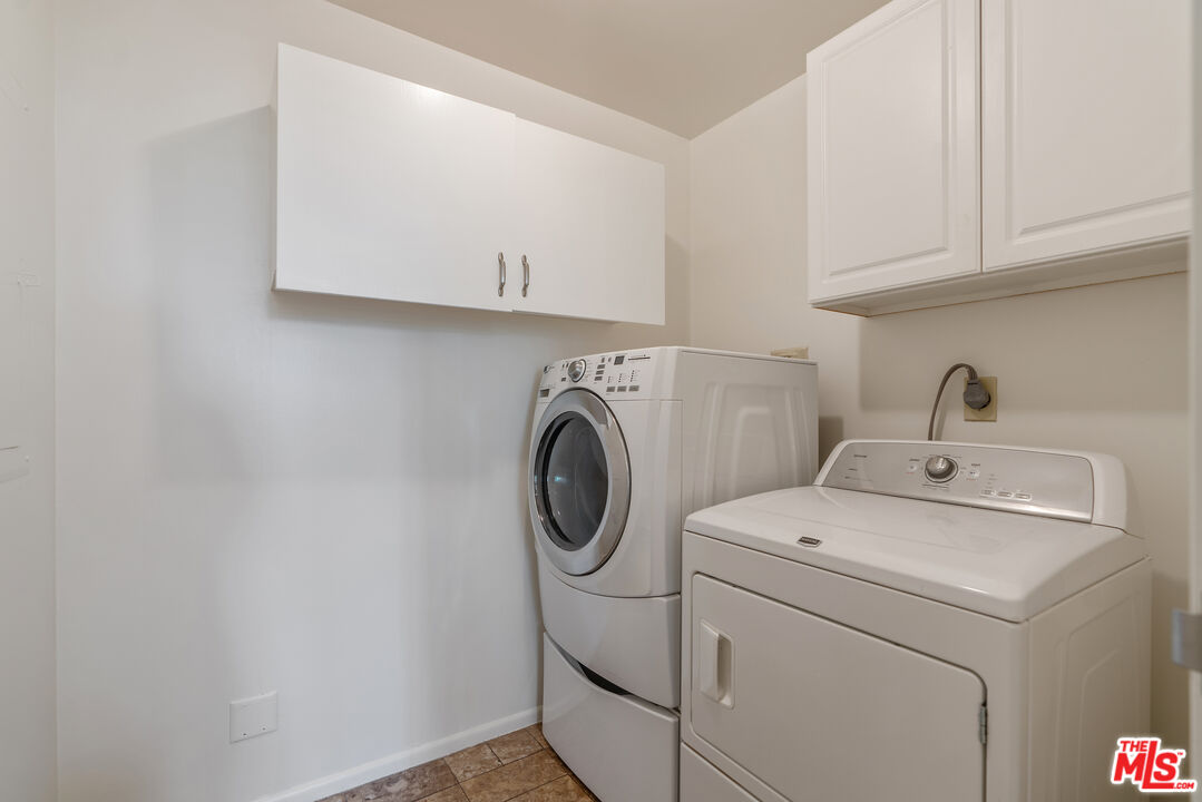 10430 Wilshire Blvd Unit: 202