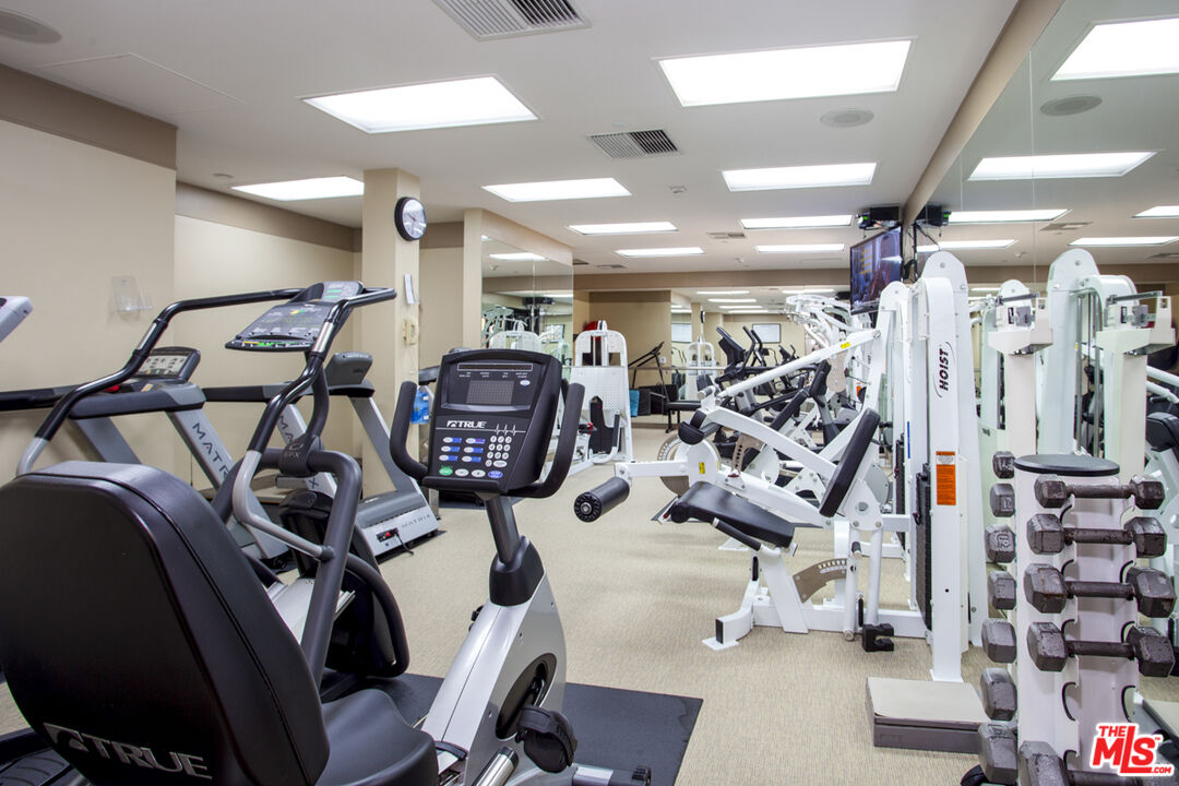 10430 Wilshire Blvd Unit: 202