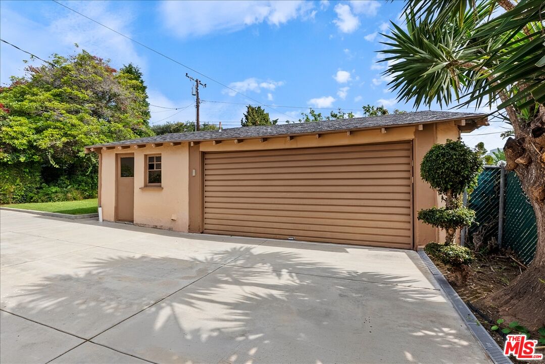 1111 Berkeley St
