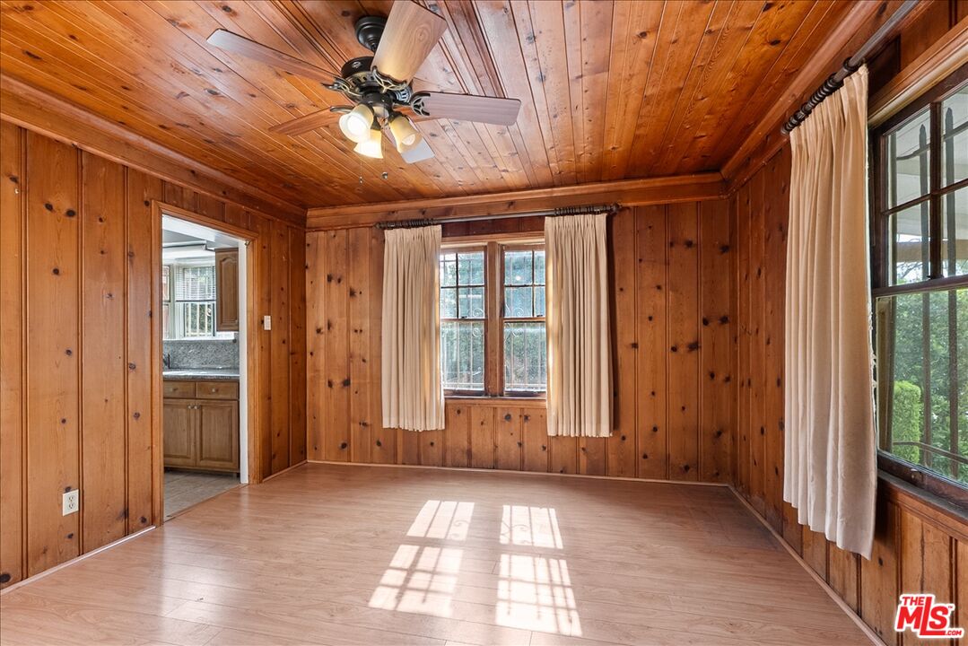 1111 Berkeley St